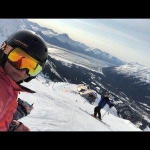 Meet your Posher, Victoria